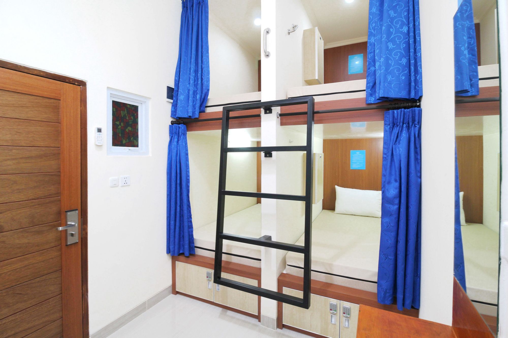 Sky Inn Glodok 1 ג'קרטה מראה חיצוני תמונה