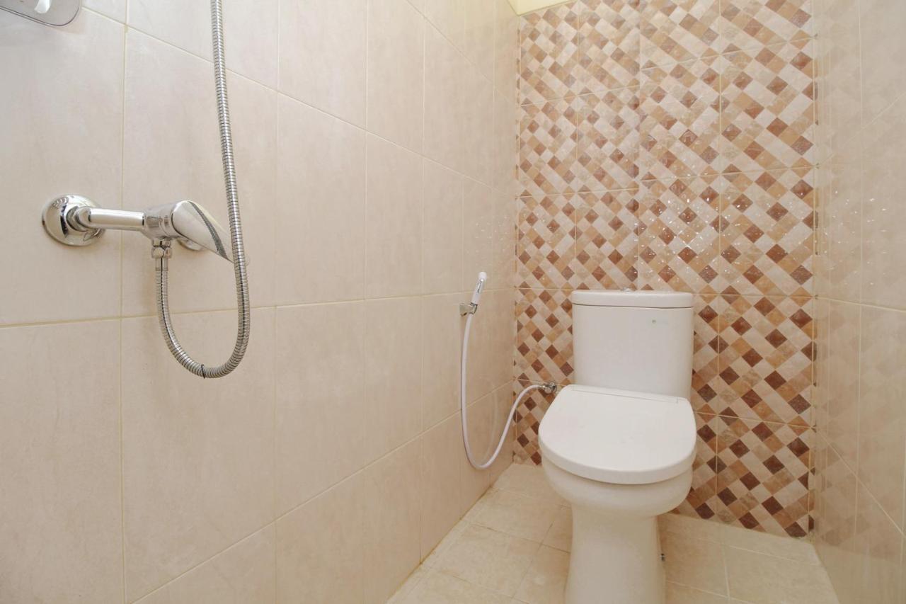 Sky Inn Glodok 1 ג'קרטה מראה חיצוני תמונה